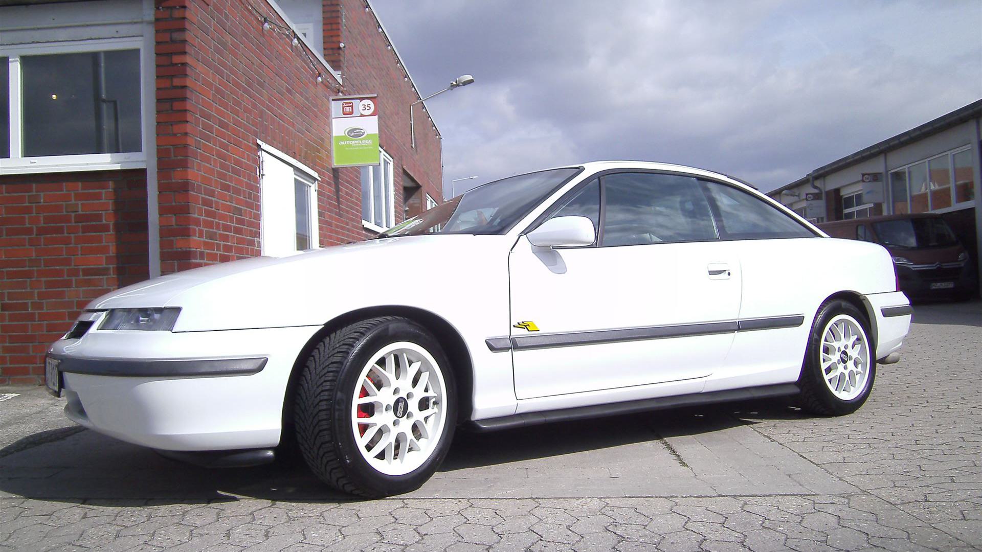 Opel Calibra Keke Rosberg aufbereitet von SIMON - Fahrzeugaufbereitung und Oberflächentechnik Mainz